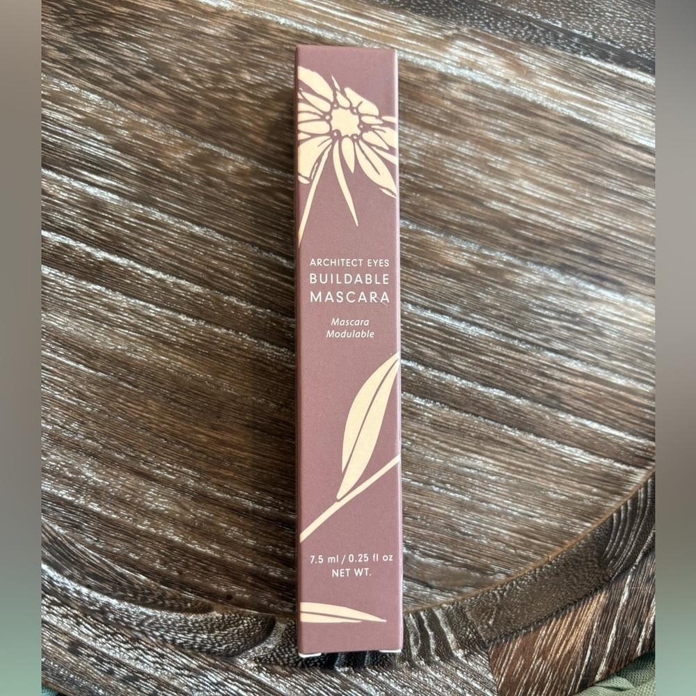 Monika Blunder Beauty Architect Eyes Buildable Black Mascara New All Day Wear